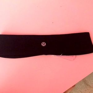 black lulu headband